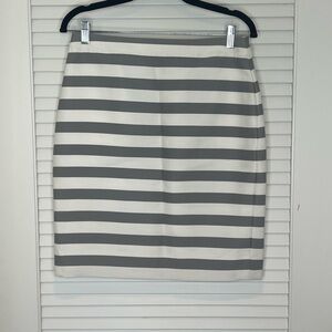 Kate Spade Grey and White Striped Pencil Skirt - Size 10​​​​​​